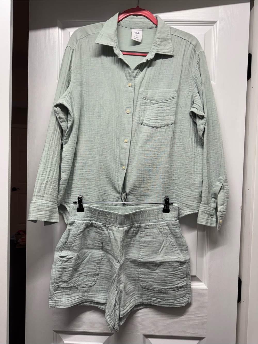 GAP Pale Mint Gauze Button-Front Top (Size: M) & Elastic Waist Shorts (Size: S)